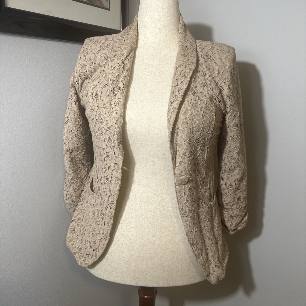 Wet Seal Tan Floral Lace Blazer Jacket Nude Beige Sz XL Ruched 3/4 Sleeve Y2K